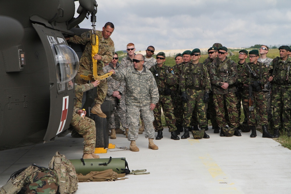 Florida Army medical reserve unit fits the right pieces together for peacekeeping support