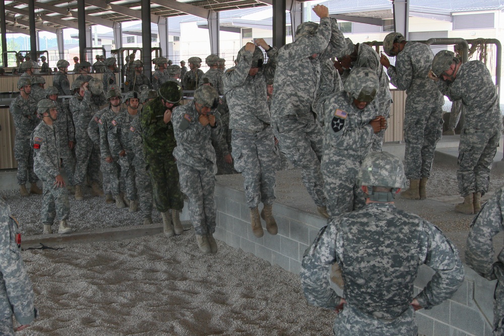 Joint Forcible Entry-Vulnerability validates airborne communication capabilities