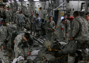 Joint Forcible Entry-Vulnerability validates airborne communication capabilities