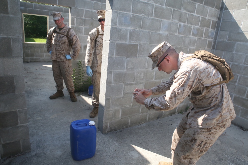 2nd and 4th Law Enforcement Battalions conduct tactical site exploitation training