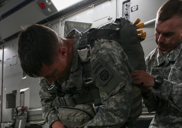Joint Forcible Entry-Vulnerability validates airborne communication capabilities
