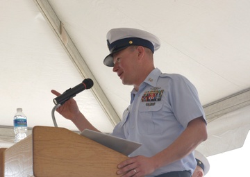 Three Coast Guard cutters change command in Portsmouth