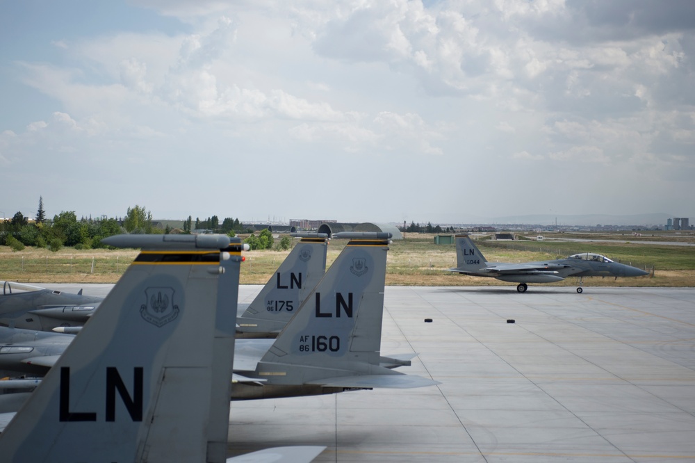 Ground support keeps jets flying at Anatolian Eagle 15