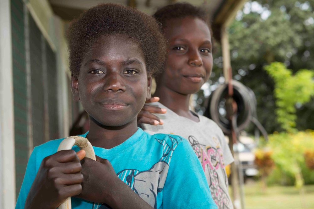 Surgery screening people in Arawa, Papua New Guinea, for Pacific Partnership 2015