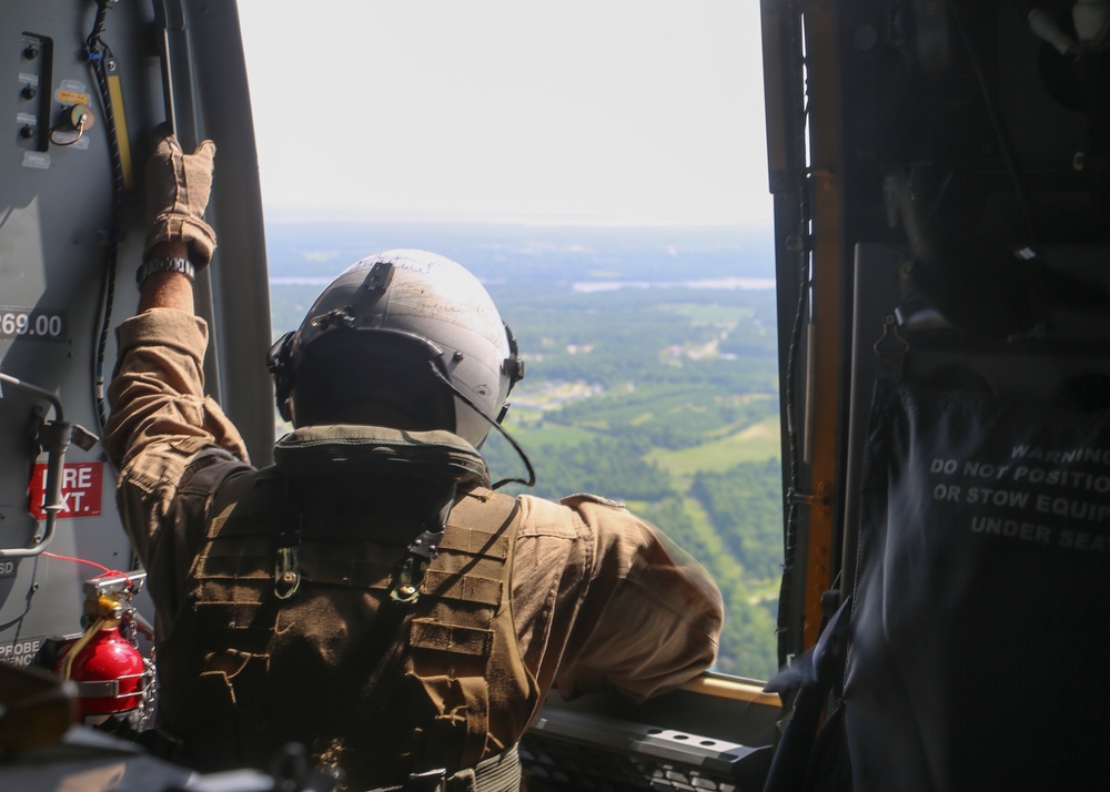 Ship-to-shore, VMM-263 supports 1/8 amphibious assault exercise