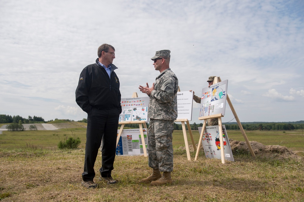 Secretary of defense visits the Grafenwoehr Training Area