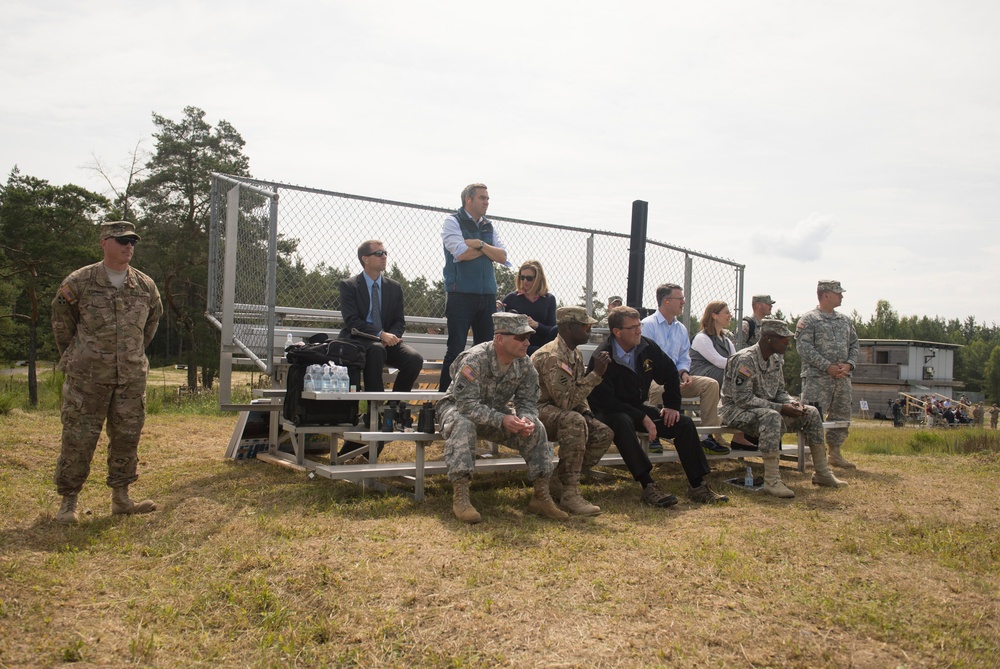 Secretary of defense visits the Grafenwoehr Training Area