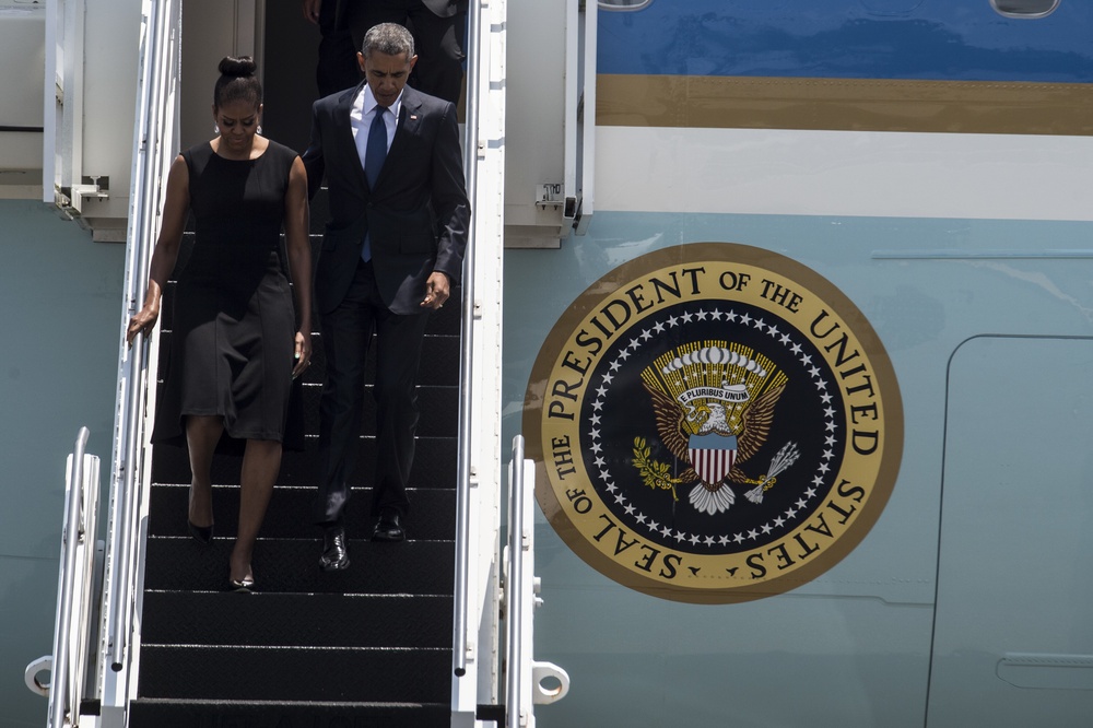 POTUS arrives at Charleston AFB