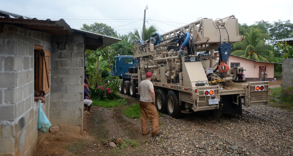 Drill team brings equipment to Honduras Aguan