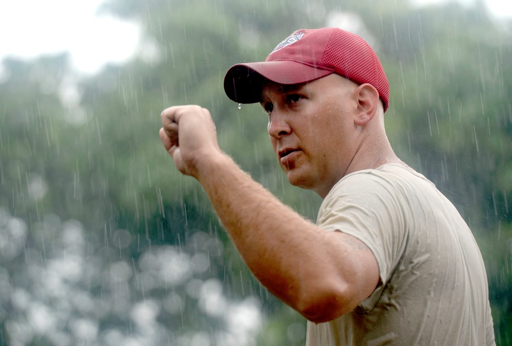 Drill team brings equipment to Honduras Aguan