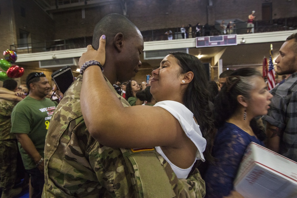 2-113th Soldiers reunite with families
