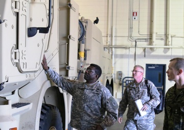 Commanding general visits troops and validates training exercise across the Canadian border