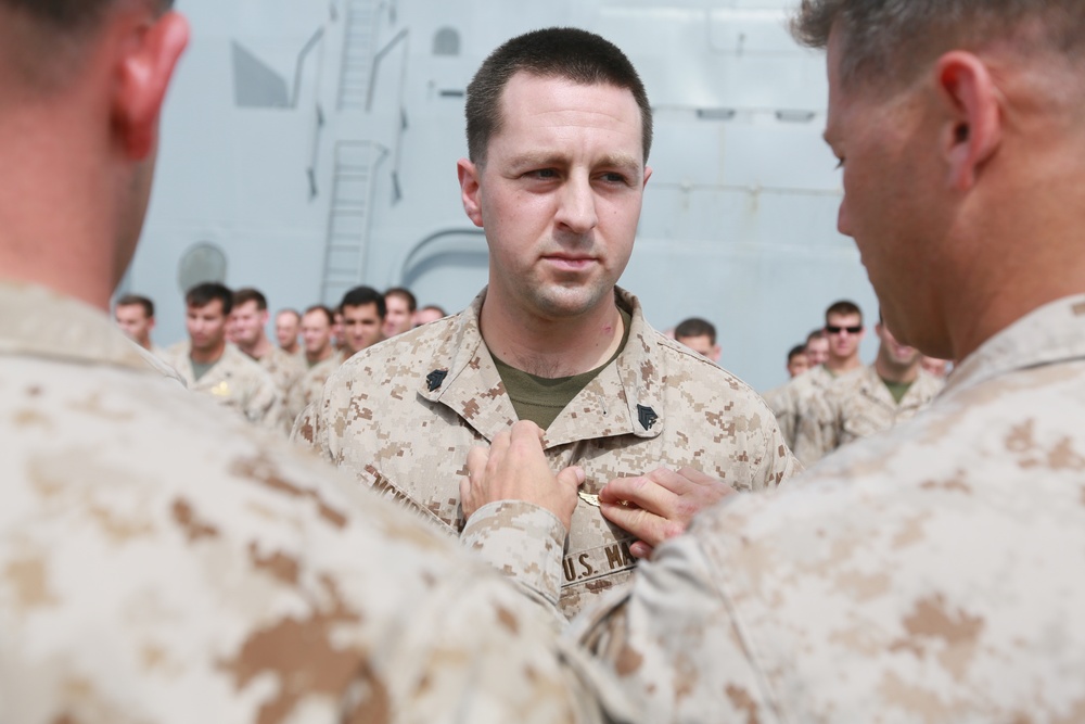 US Marines earn their gold wings