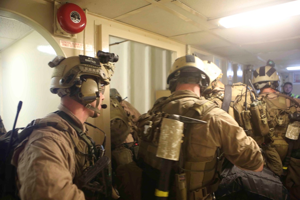 Marines with the 26th MEU conduct a visit, board, search, and seizure off the East Coast of the United States