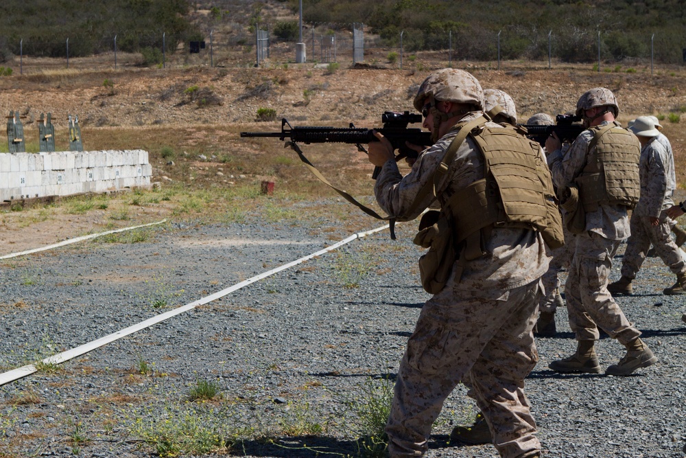 Aiming for success; Miramar Marines complete marksmanship course