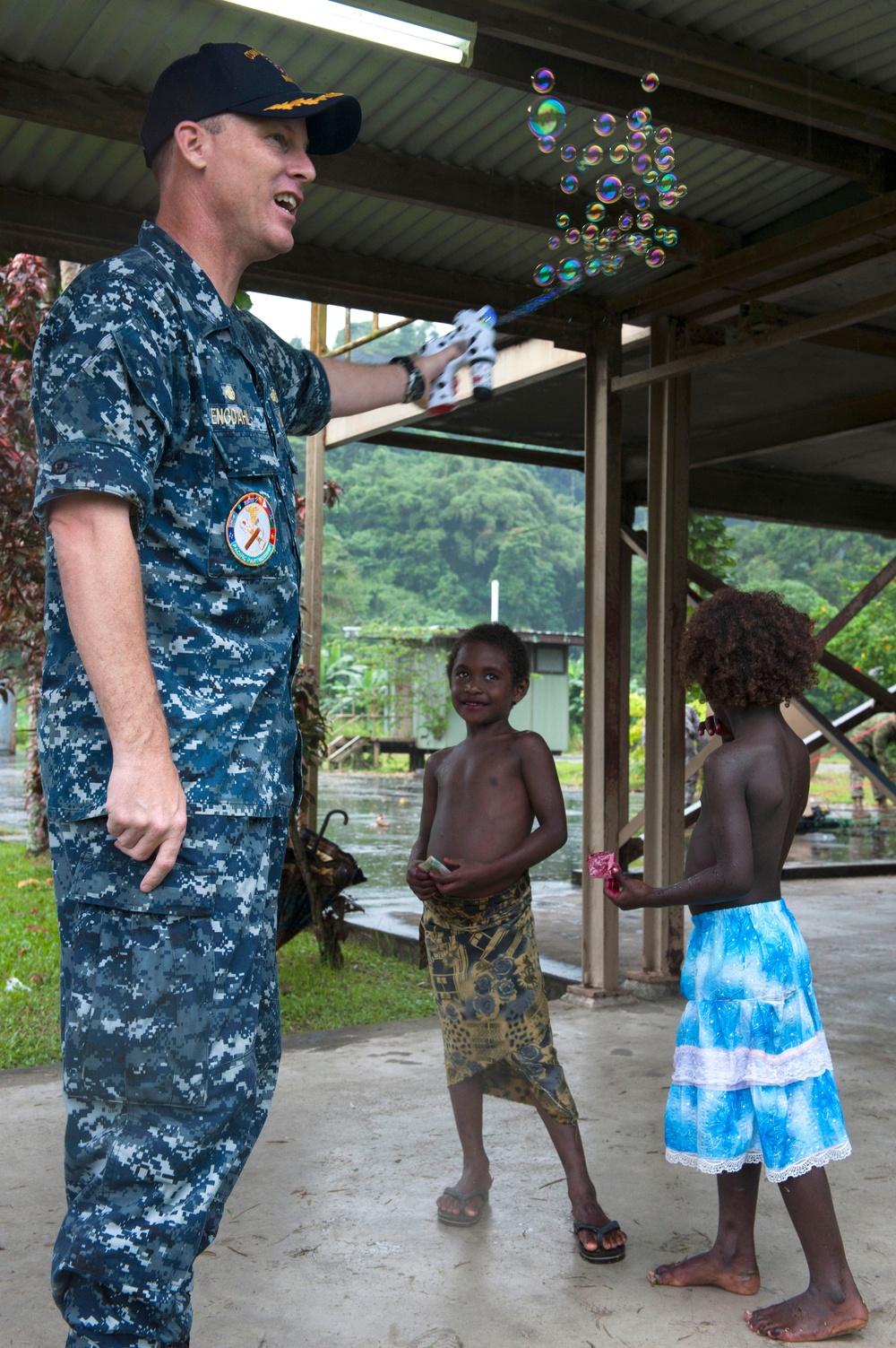 Mercy crew participates in Pacific Partnership 2015 in Papua New Guinea