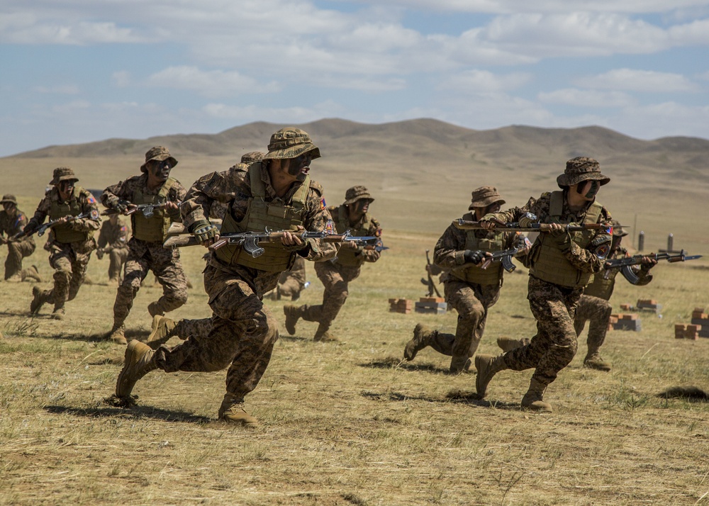 Khaan Quest 2015 Naadam Festival