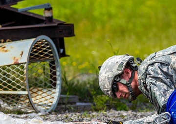 New York Army National Guard EOD Soldiers hone Akills at Raven’s Challenge