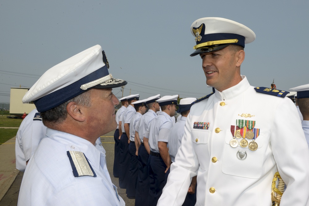 Coast Guard Station Shinnecock holds Change of Command Ceremony