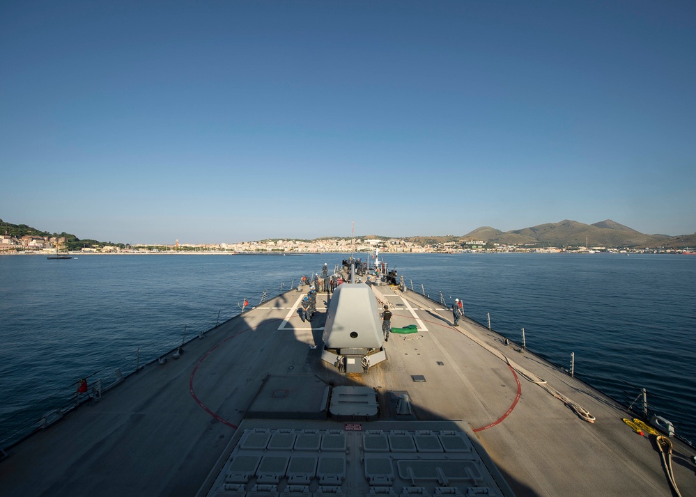 USS Ross operations in Gaeta, Italy