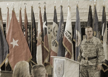 11th Aviation pins commander with star