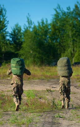 ‘Sky Soldiers’ perform rotary wing airborne operation in Latvia