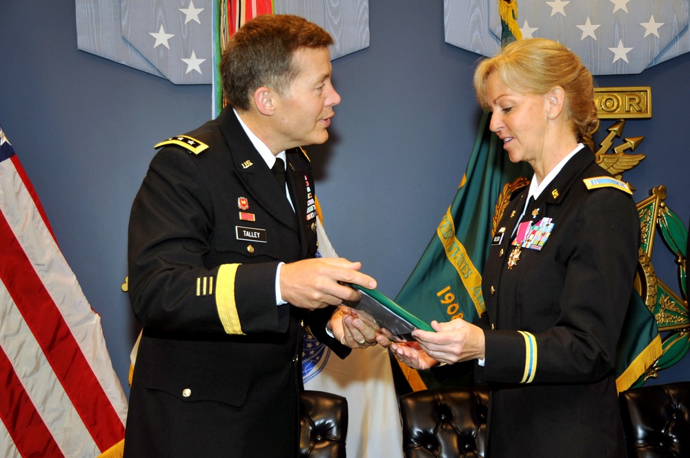 Army Reserve top warrant officer change of responsibility