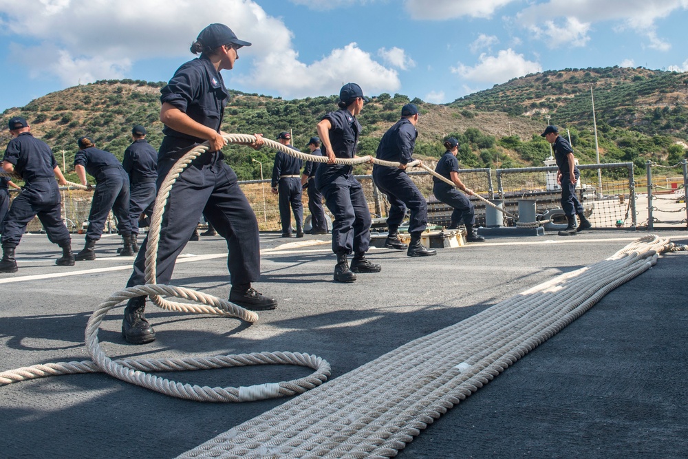 USS Porter approaches Souda Bay, Greece