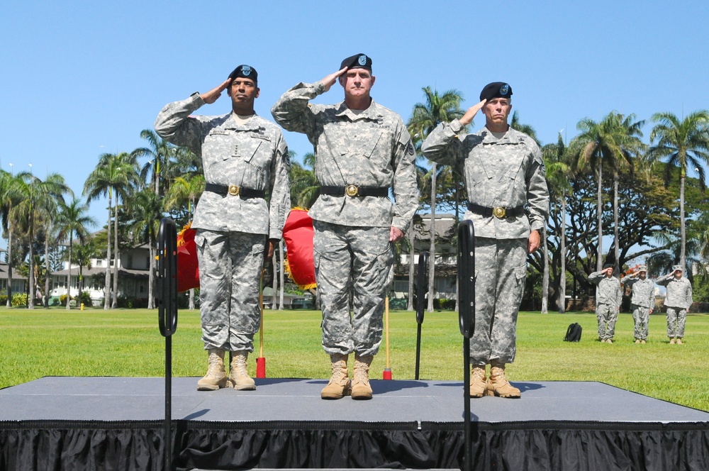 USARPAC bids farewell to Ulses; welcomes Fenton
