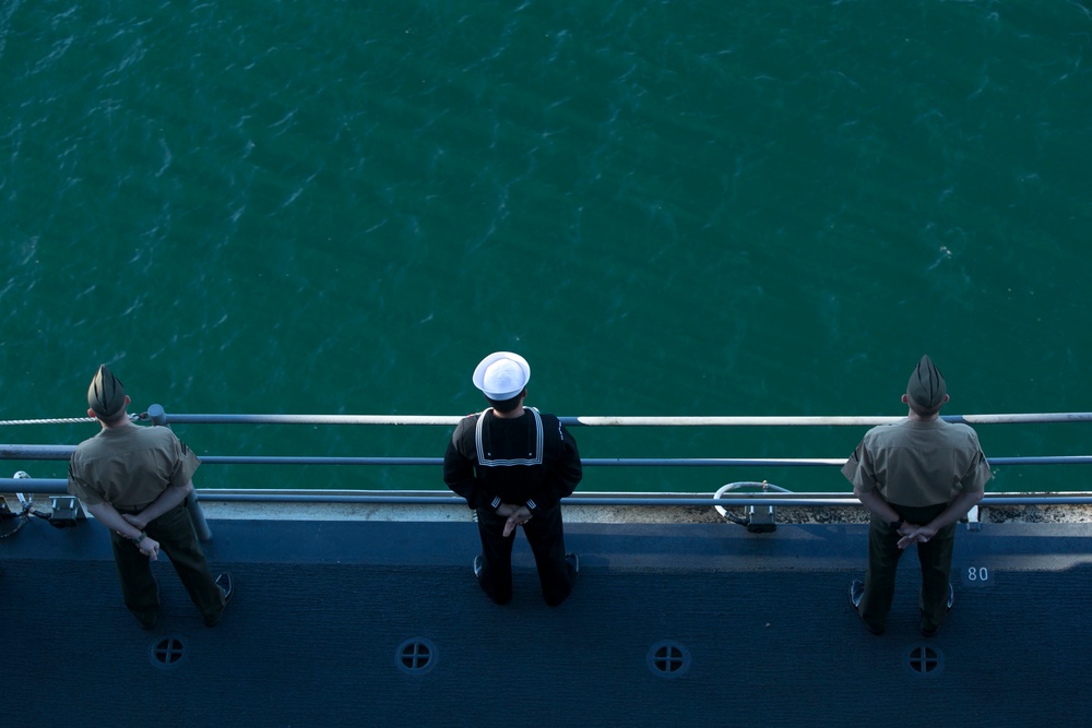 Man the Rails aboad USS BHR