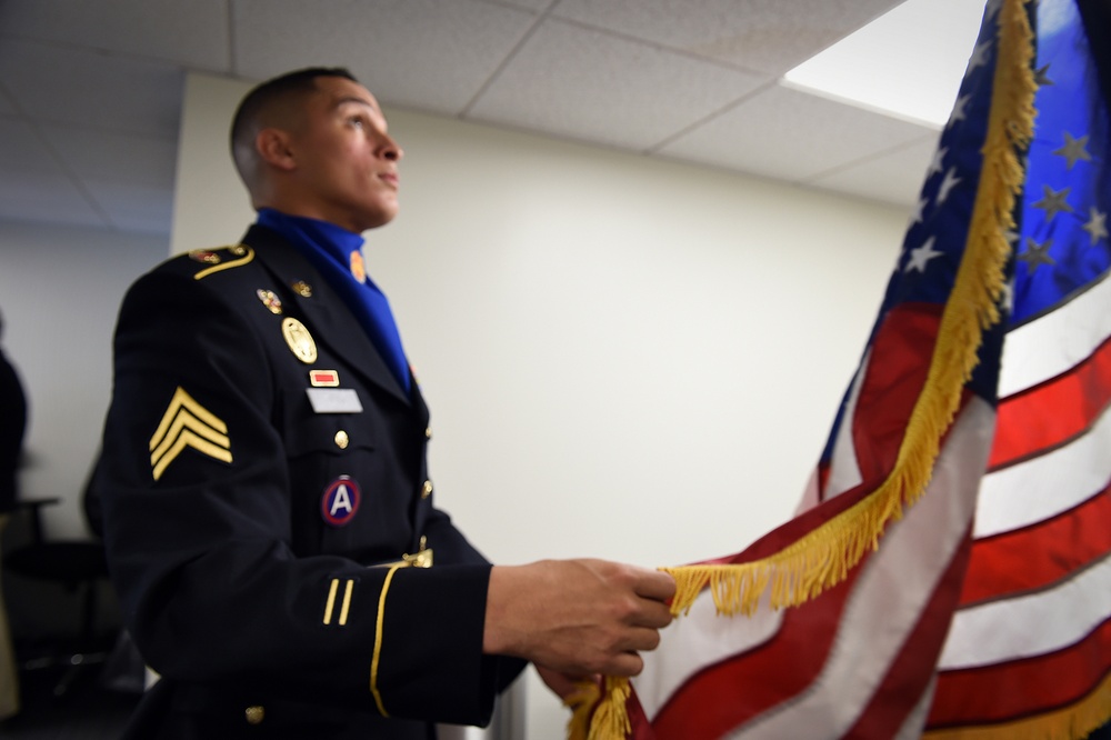 Army Reserve soldiers present the colors during Cubs game