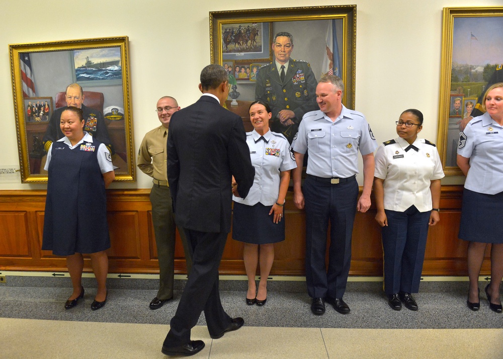 POTUS and SecDef meet at Pentagon