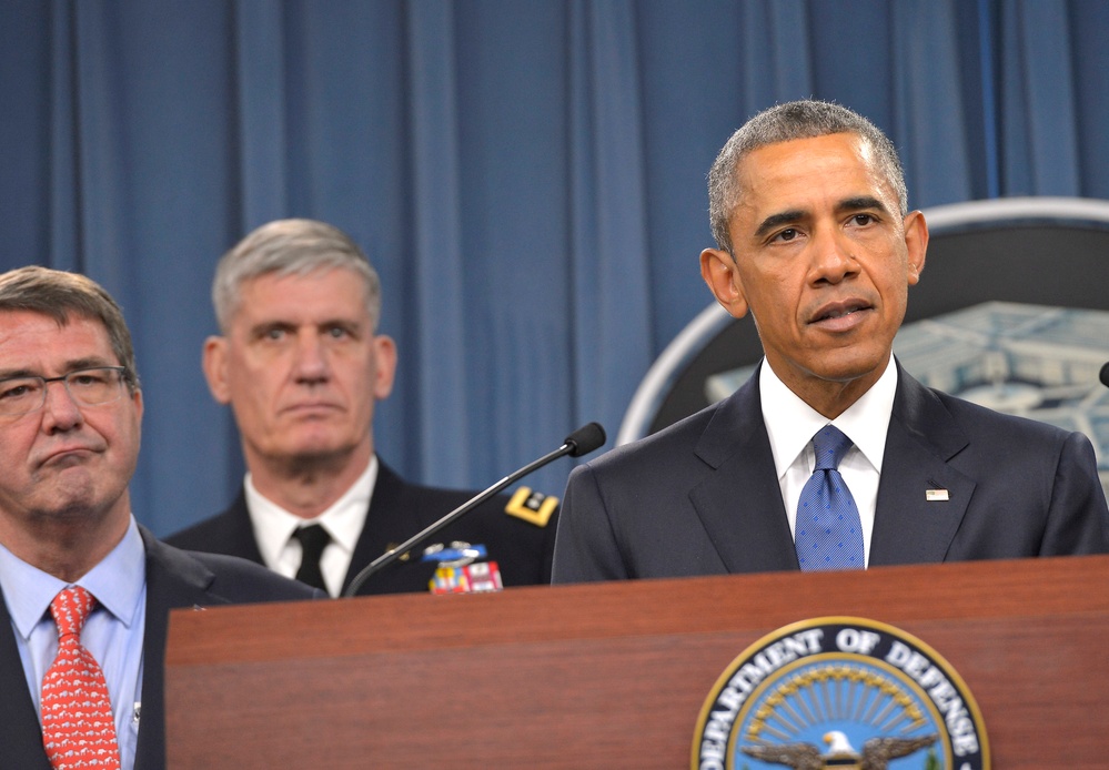 POTUS and SecDef meet at Pentagon