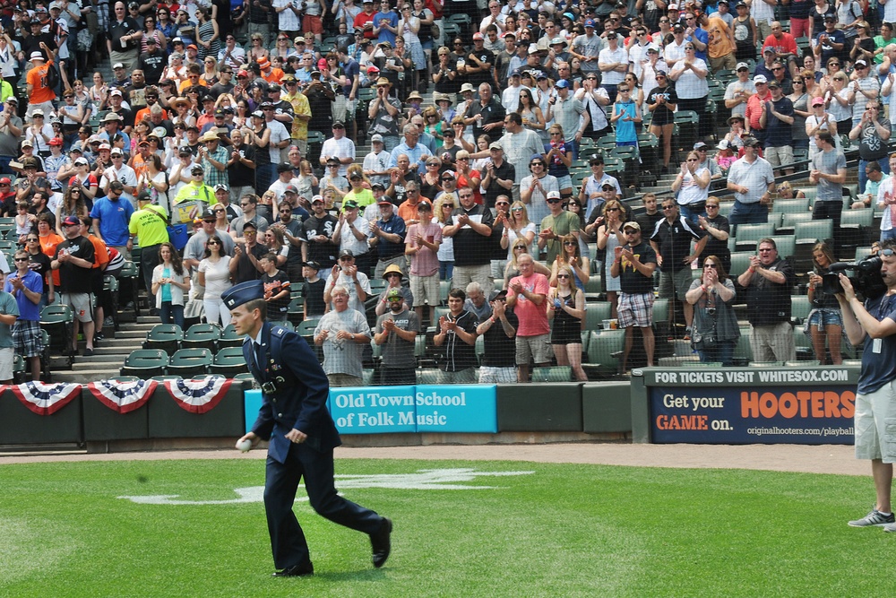 US Air Force captain meets his brother on the field during White Sox Independence Day game
