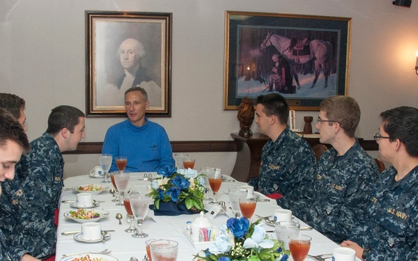 USS George Washington action