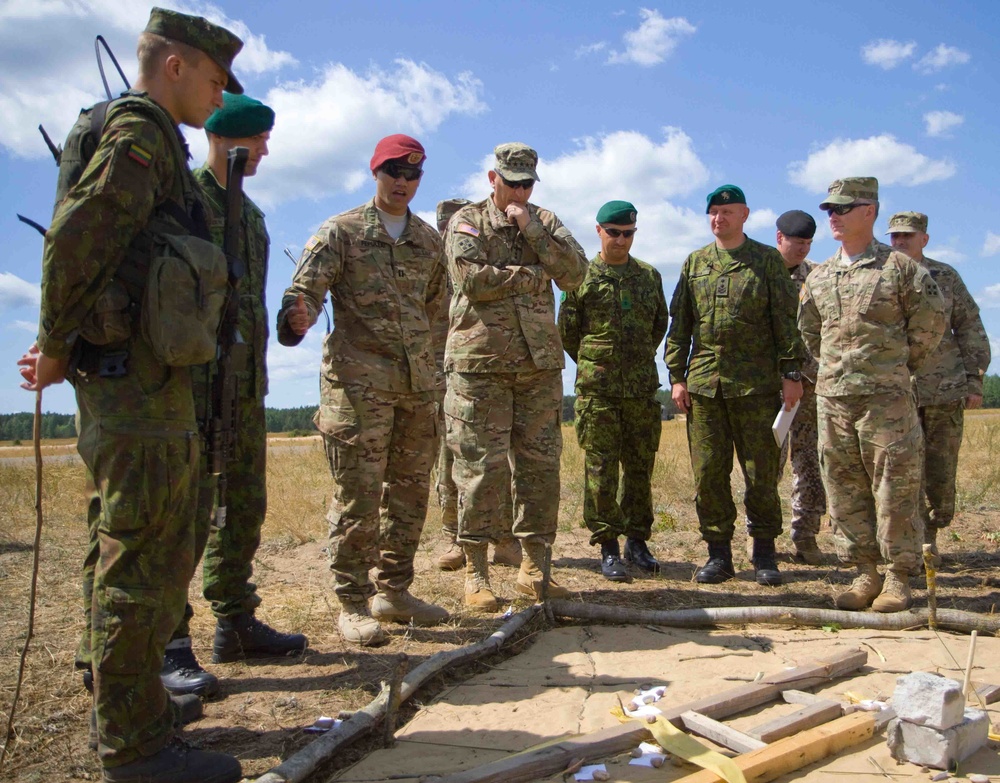 DVIDS - Images - US Army Chief Of Staff Visits Lithuania [Image 4 Of 8]