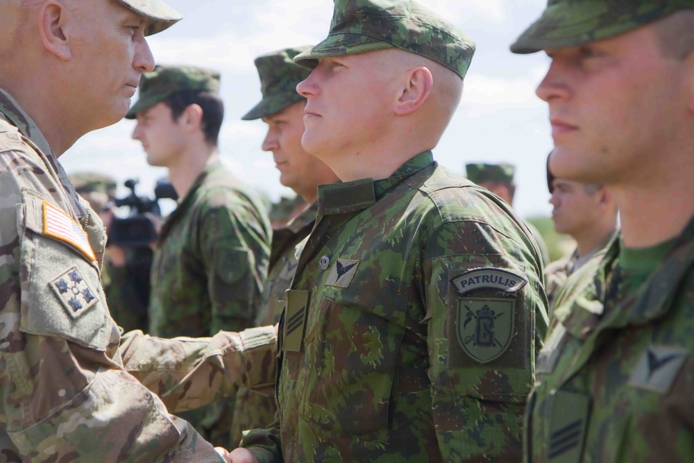 US Army chief of staff visits Lithuania