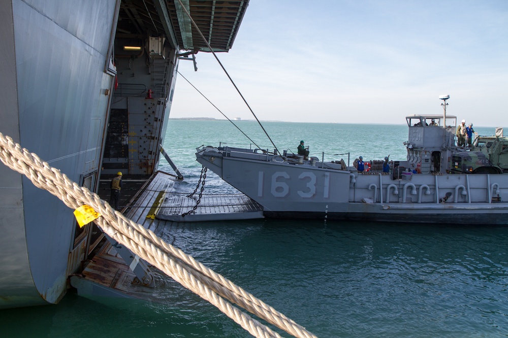 USS Green Bay arrives for Talisman Sabre