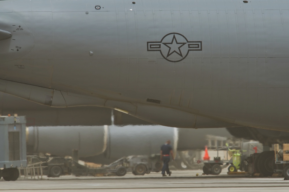 Dust, wind or shine: Aircraft Maintenance works the ‘line’