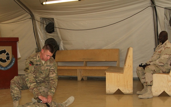 Soldiers civilians train together