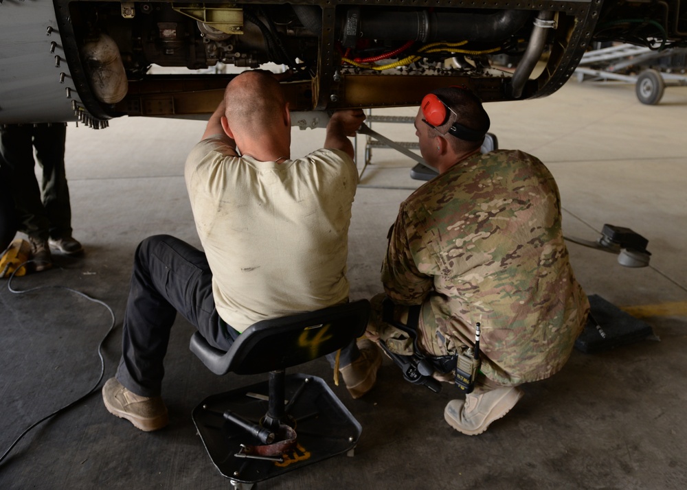 F-16 maintainers conducts phase inspection; keep jets ready for flight