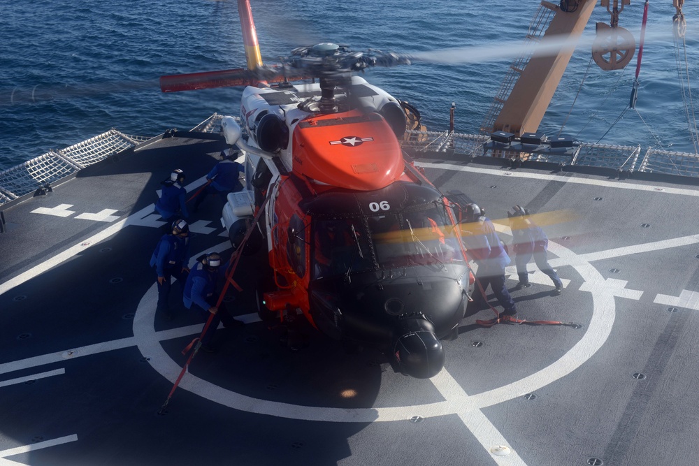 CGC Healy flight deck training