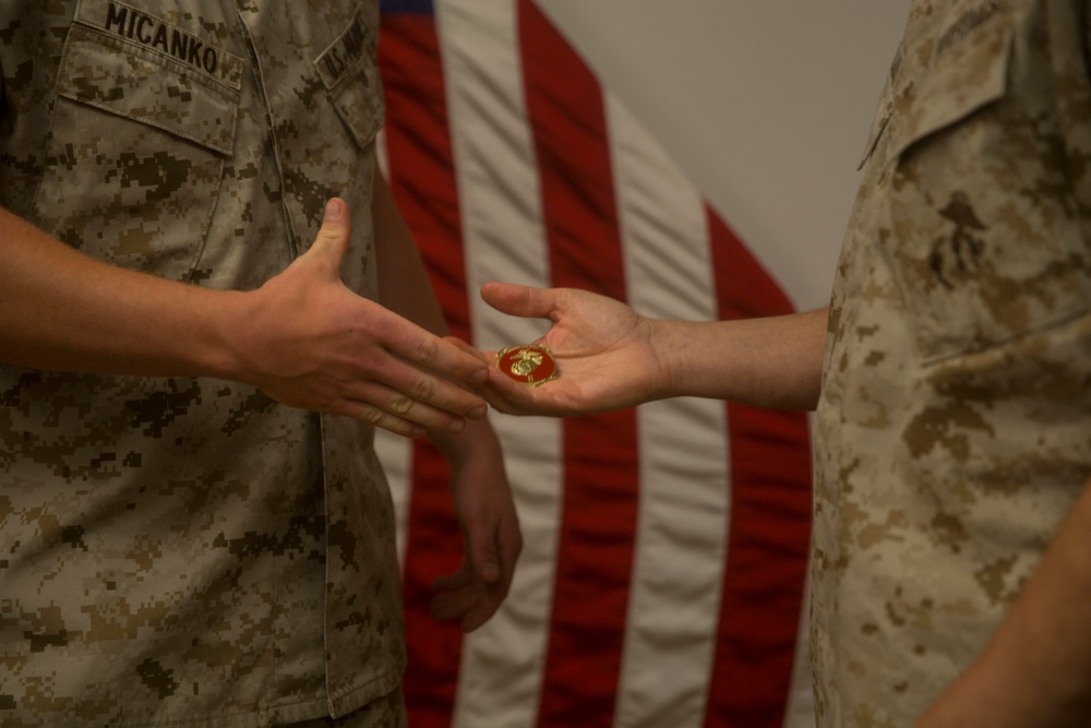 Marine saves Marine Corps more than $100,000 with repairs, receives Gold Disk Award