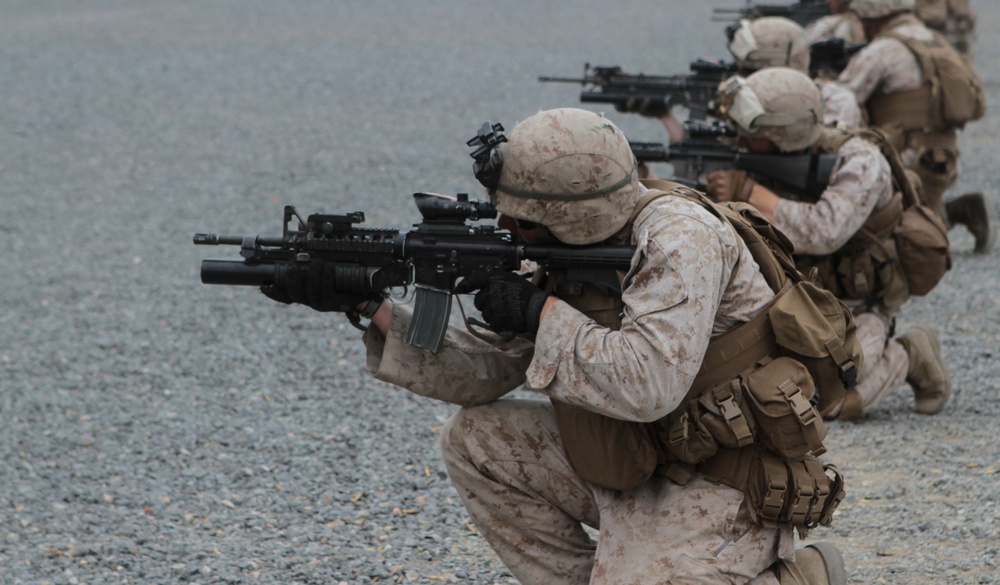 Marines with 2/1 participate in Raid Leaders Course