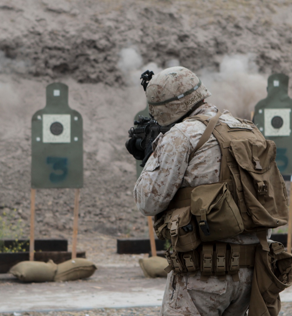 Marines with 2/1 participate in Raid Leaders Course