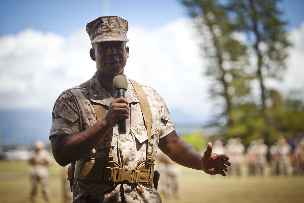 Marine Corps Base Hawaii, HQBN Change of Command Ceremony 2015