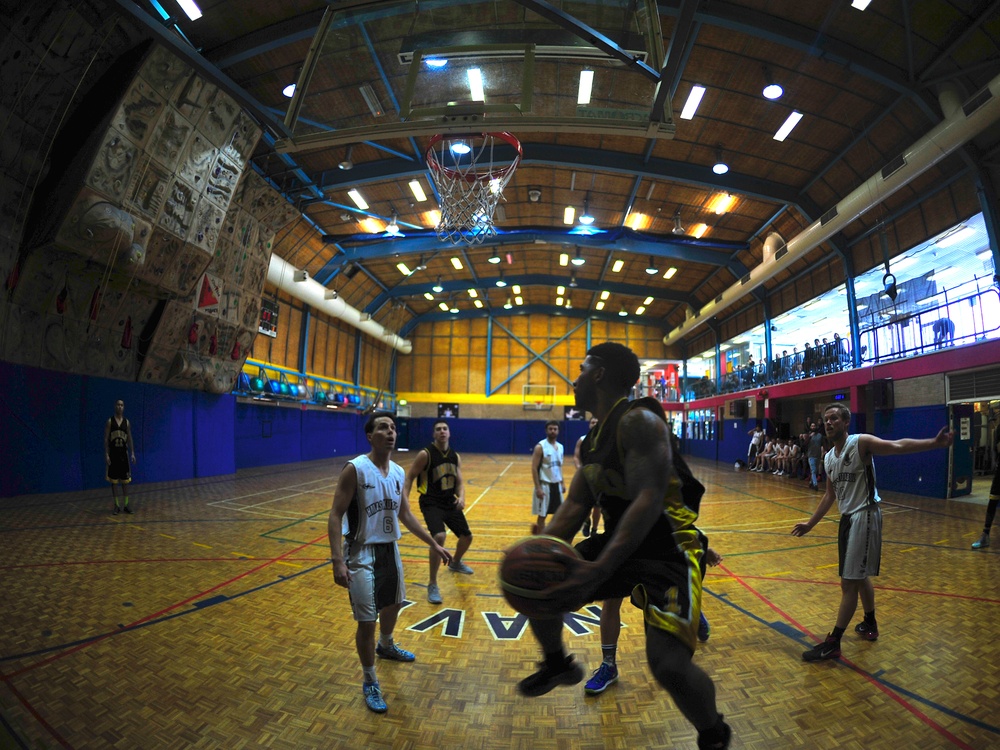 USS Blue Ridge Sailors participate in inter-navy sports while visiting Sydney