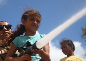 Cooling down with Aircraft Rescue and Firefighting Marines