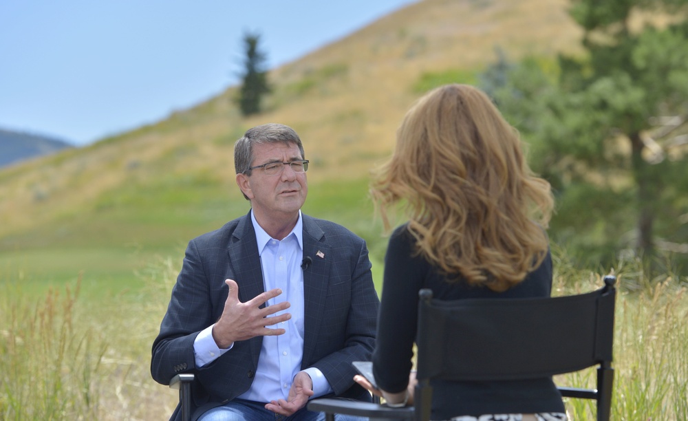 Secretary Carter attends the Allen &amp; Company Sun Valley Conference