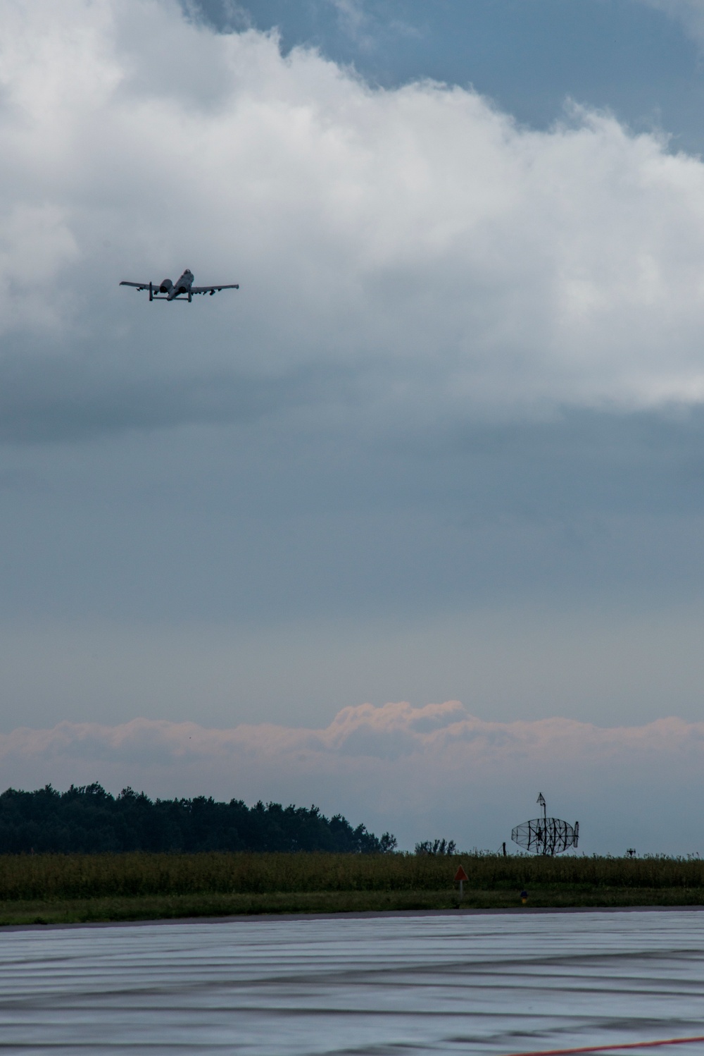 A-10s take to the skies in Poland